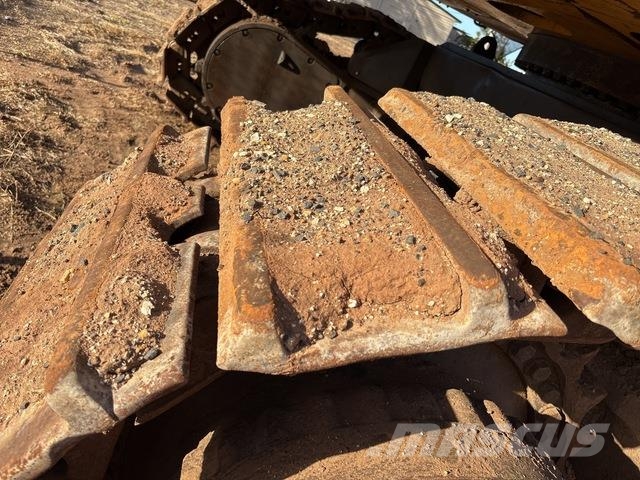 Komatsu PC1250-8 Crawler excavators