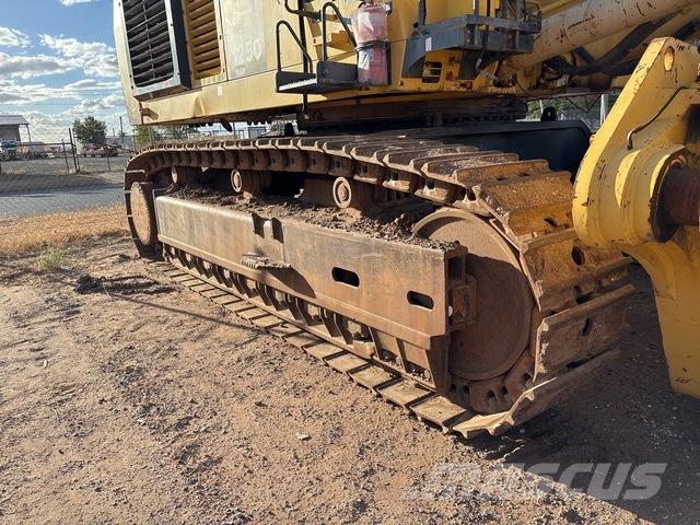 Komatsu PC1250-8 Crawler excavators