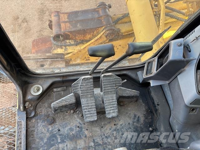 Komatsu PC1250-8 Crawler excavators