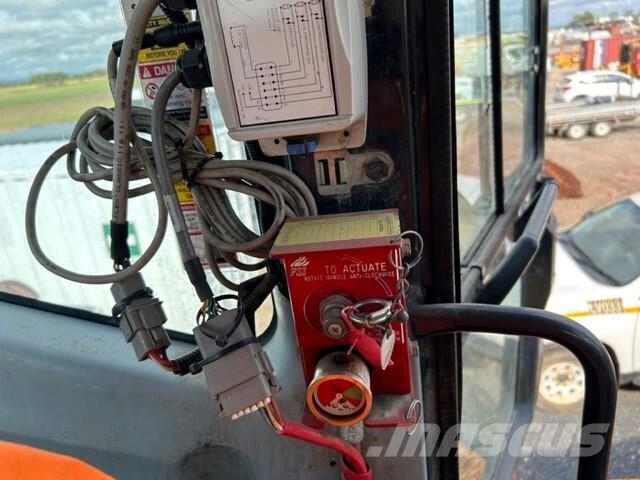 Komatsu PC1250SP-8 حفارات زحافة