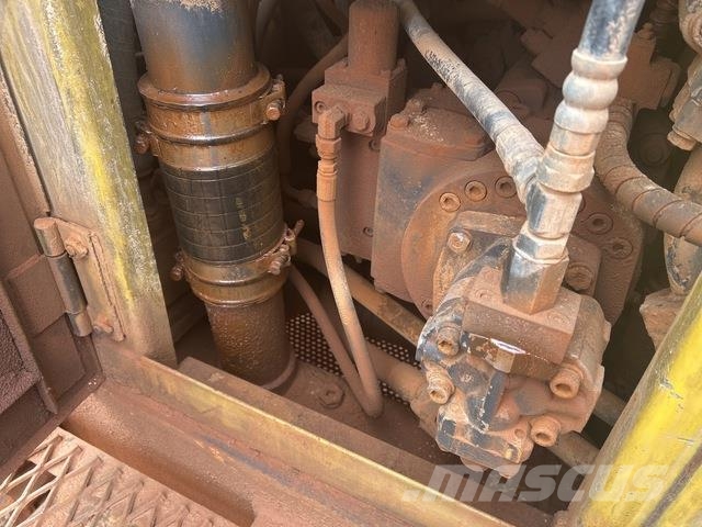 Komatsu PC1250SP-8 Lánctalpas kotrók