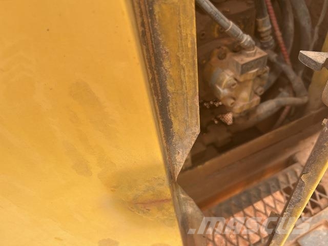 Komatsu PC1250SP-8 Lánctalpas kotrók