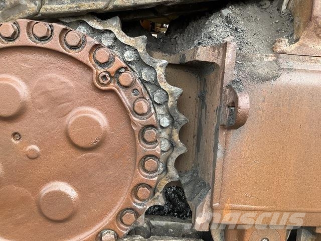 Komatsu PC2000-8 Bagri goseničarji
