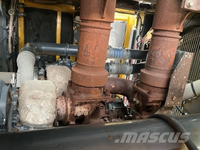 Komatsu PC2000-8 Bagri goseničarji