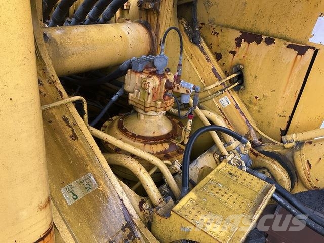 Komatsu PC2000-8 Bagri goseničarji