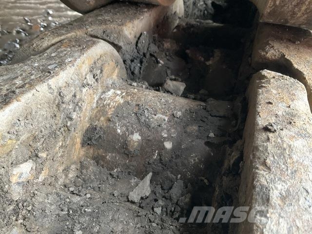 Komatsu PC2000-8 Bagri goseničarji