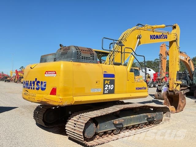 Komatsu PC210LC-11 Kāpurķēžu ekskavatori