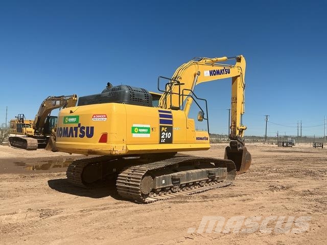 Komatsu PC210LC-11 Roomikekskavaatorid