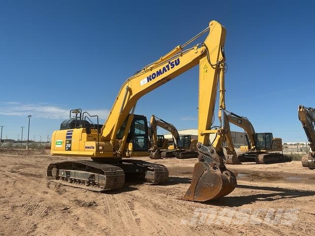 Komatsu PC210LC-11 Roomikekskavaatorid