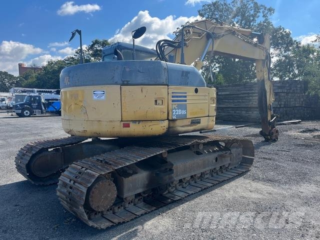 Komatsu PC228 US LC-3EO Gravemaskiner på larvebånd