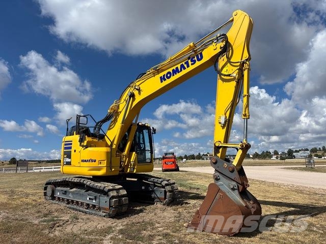 Komatsu PC238USLC-11 Gravemaskiner på larvebånd
