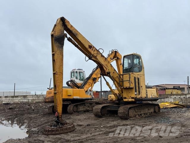 Komatsu PC300LC-6LE حفارات زحافة