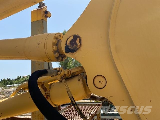 Komatsu PC340LC-6K Escavadoras de rastos