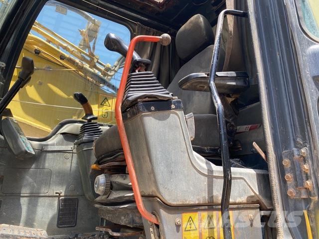 Komatsu PC340LC-6K Escavadoras de rastos
