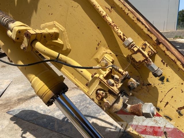 Komatsu PC340LC-6K Escavadoras de rastos
