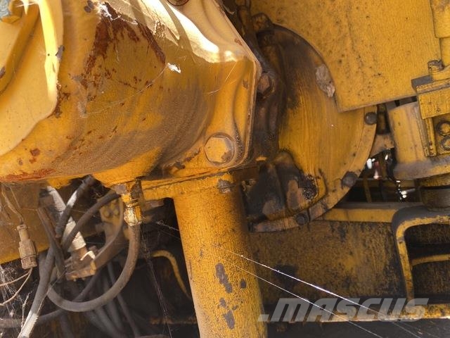 Komatsu PC340LC-6K Escavadoras de rastos