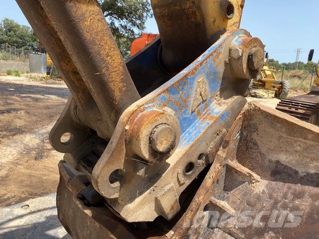 Komatsu PC340LC-6K Escavadoras de rastos