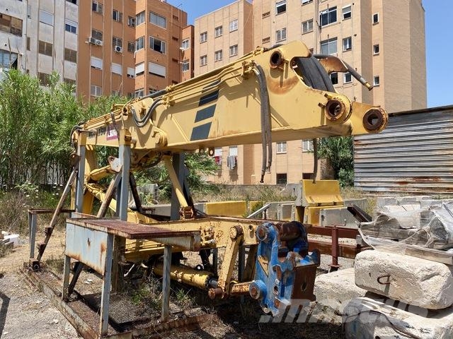 Komatsu PC340LC-6K Escavadoras de rastos