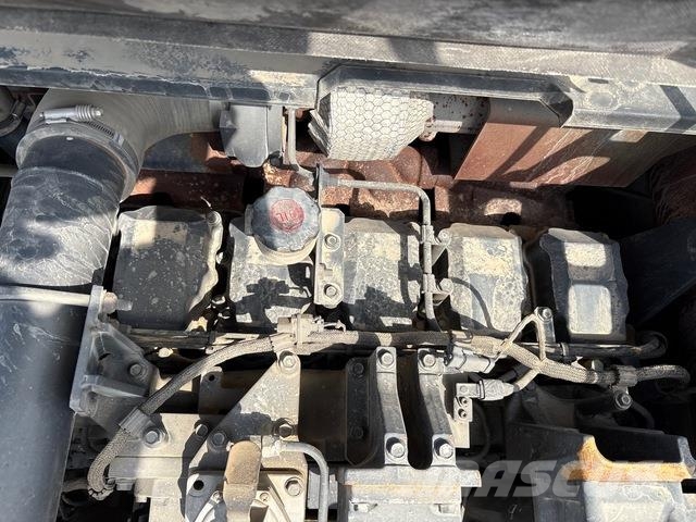 Komatsu PC400-8R 履带挖掘机
