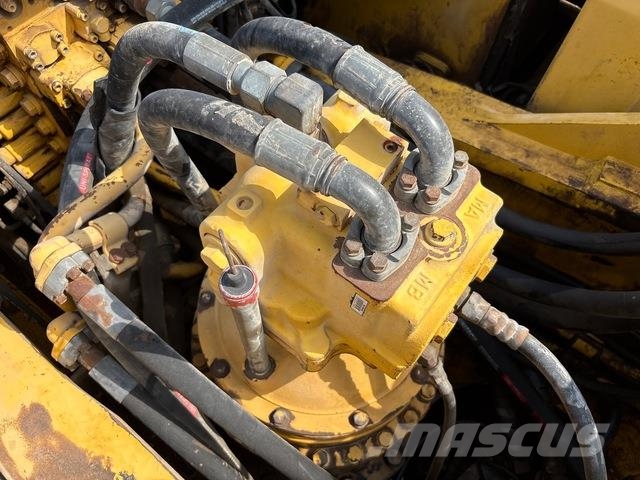 Komatsu PC400-8R 履带挖掘机