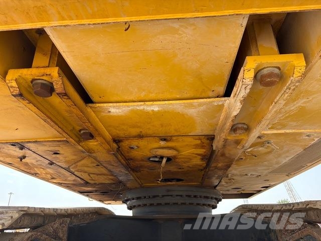 Komatsu PC400-8R 履带挖掘机