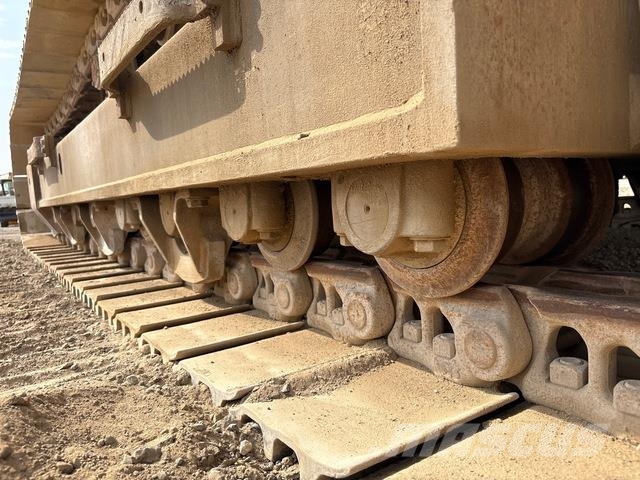 Komatsu PC400-8R 履带挖掘机