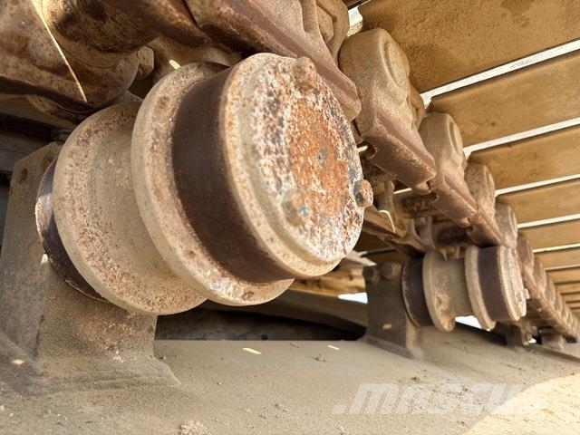 Komatsu PC400-8R 履带挖掘机