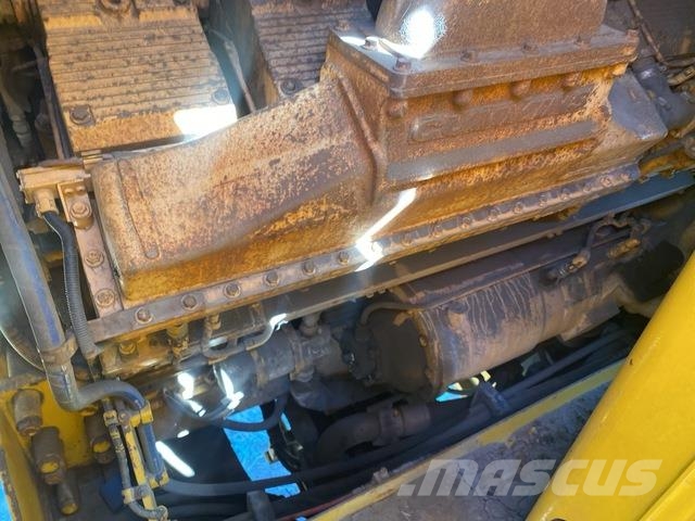 Komatsu PC4000-6 Гусеничні екскаватори