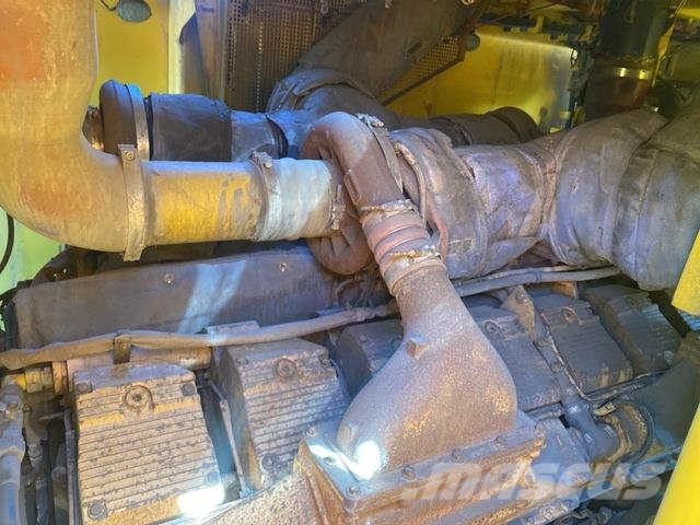 Komatsu PC4000-6 Гусеничні екскаватори