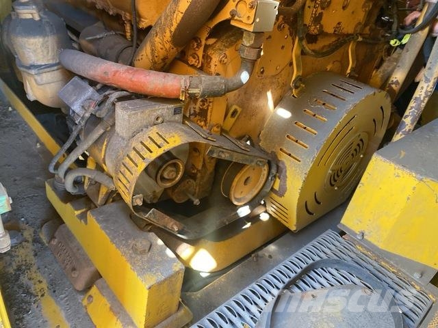 Komatsu PC4000-6 Гусеничні екскаватори