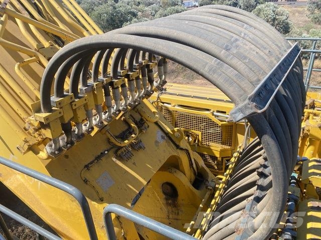 Komatsu PC4000-6 Гусеничні екскаватори
