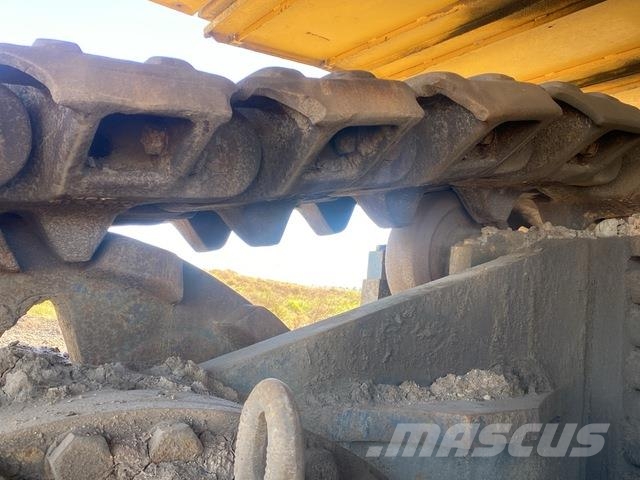 Komatsu PC4000-6 Гусеничні екскаватори