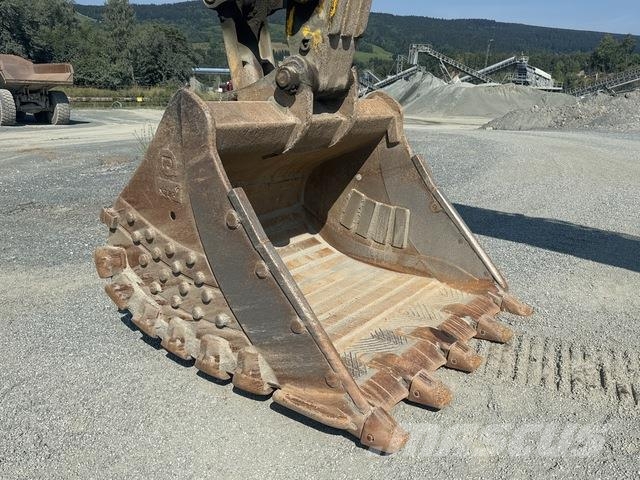 Komatsu PC490LC-11 Excavadoras sobre orugas