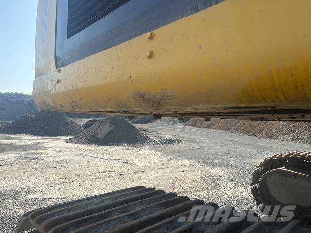 Komatsu PC490LC-11 Excavadoras sobre orugas