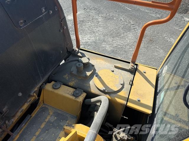 Komatsu PC490LC-11 Excavadoras sobre orugas