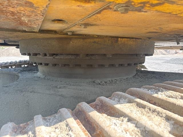 Komatsu PC490LC-11 Excavadoras sobre orugas
