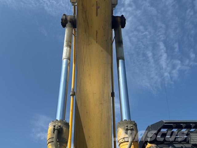 Komatsu PC490LC-11 Excavadoras sobre orugas