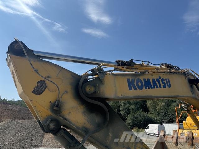 Komatsu PC490LC-11 Excavadoras sobre orugas