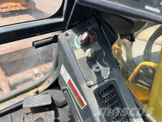 Komatsu PC58UU-5 소형 굴삭기 7톤 미만