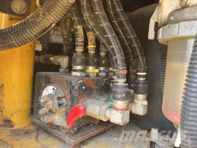 Komatsu PC58UU-5 소형 굴삭기 7톤 미만
