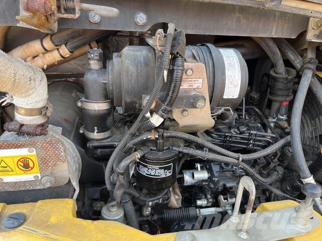 Komatsu PC58UU-5 소형 굴삭기 7톤 미만