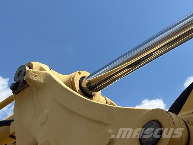 Komatsu PC58UU-5 소형 굴삭기 7톤 미만
