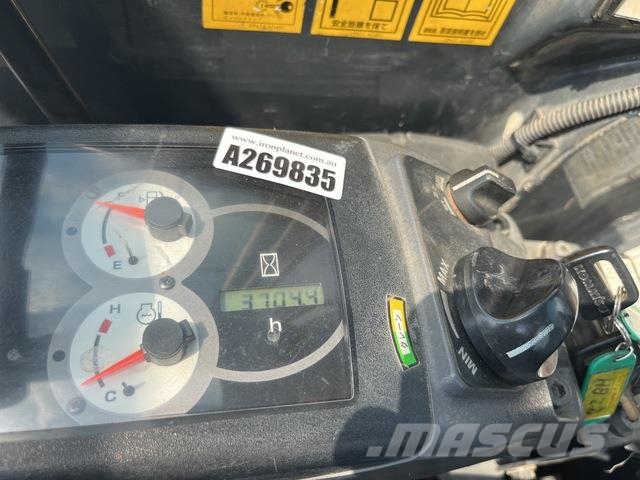 Komatsu PC58UU-5 소형 굴삭기 7톤 미만