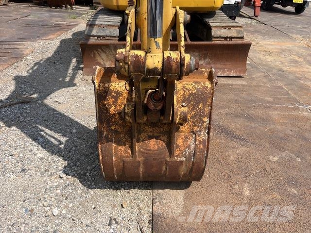 Komatsu PC58UU-5 소형 굴삭기 7톤 미만
