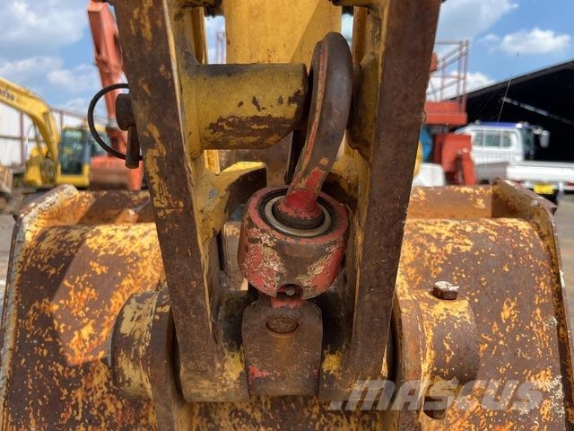 Komatsu PC58UU-5 소형 굴삭기 7톤 미만