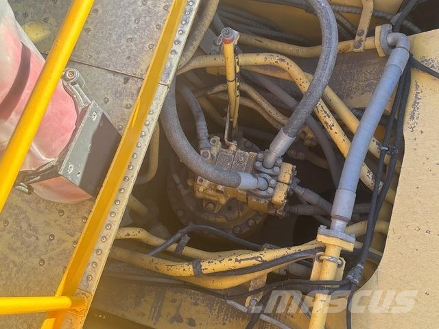 Komatsu PC850-8 Crawler excavators
