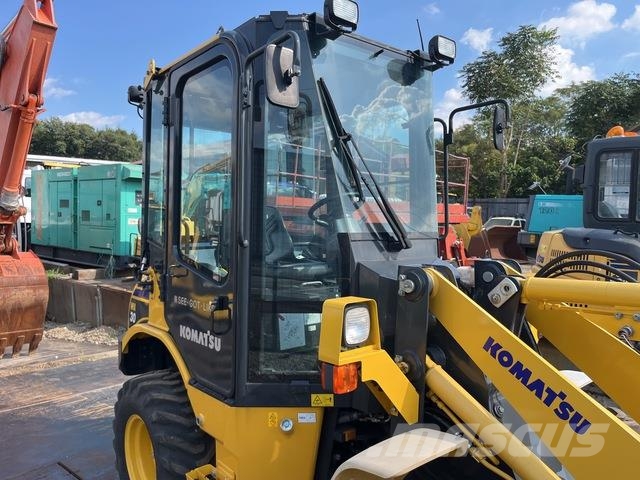 Komatsu WA30-6E0 Radlader