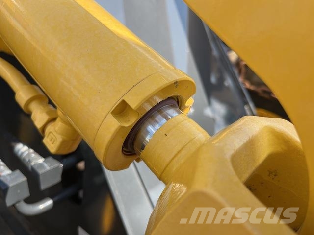 Komatsu WA30-6E0 Radlader