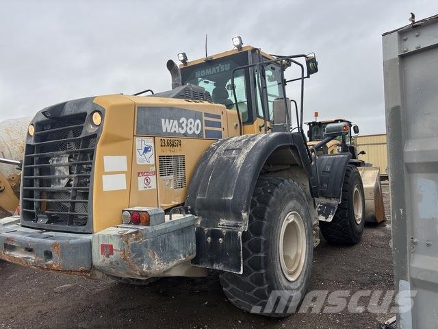 Komatsu WA380-8 لوادر بعجل