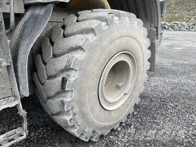 Komatsu WA470-7 Læssemaskiner på hjul